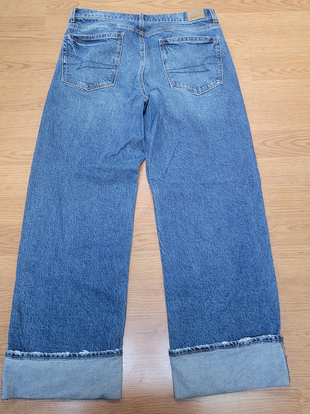 American Eagle Outfitters Women's Stovepipe Wide-Leg Blue Jeans - Picture 6 of 6